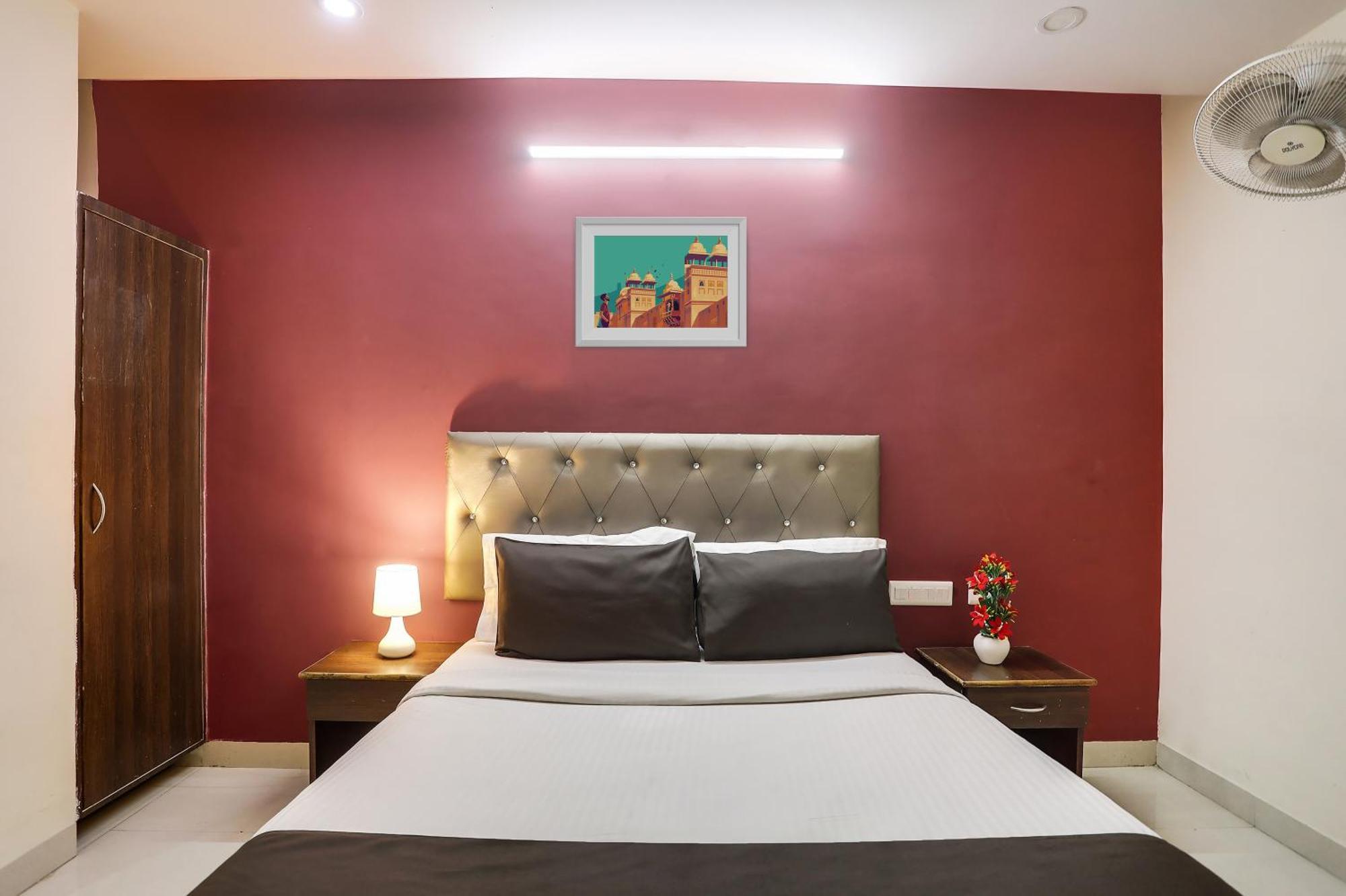 Super Collection O Lotus Grand Near Secunderabad Railway Station Secundurabad Exterior foto