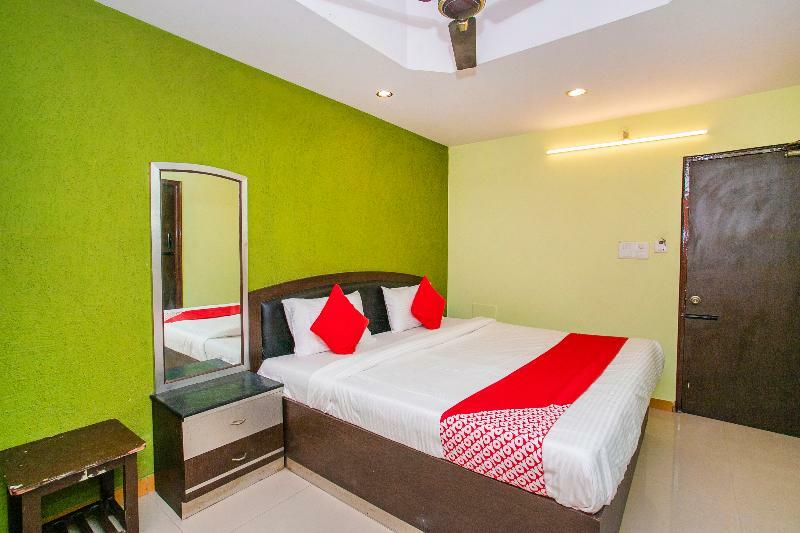 Super Collection O Lotus Grand Near Secunderabad Railway Station Secundurabad Exterior foto