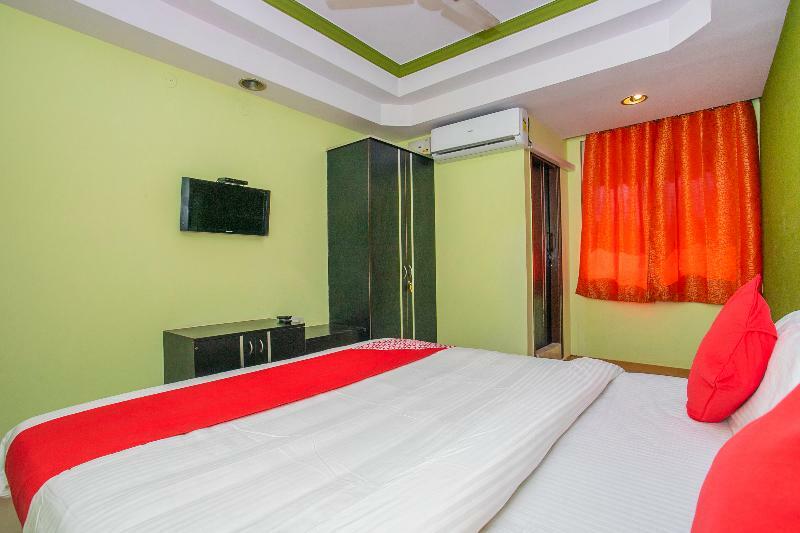 Super Collection O Lotus Grand Near Secunderabad Railway Station Secundurabad Exterior foto